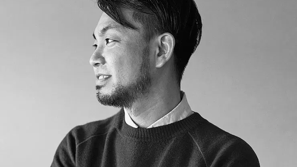岡室 健